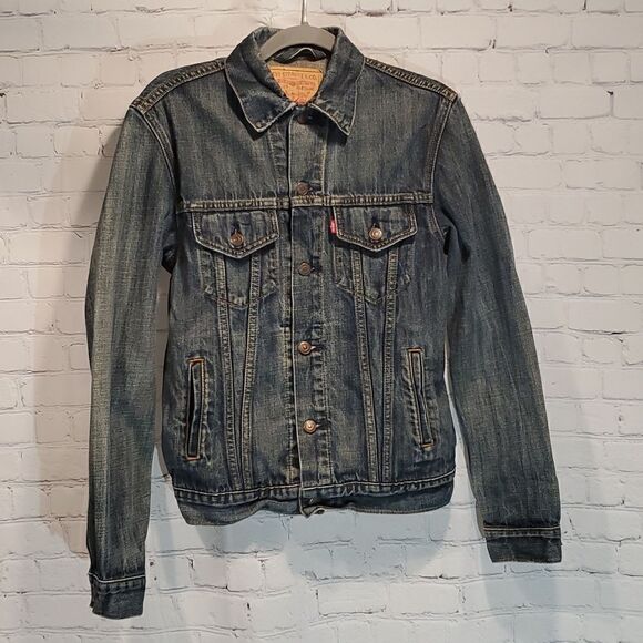 Women's Levi's denim button front trucker jacket - Picture 1 of 9